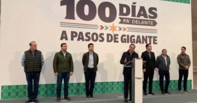 Presentó Manolo Jiménez su programa “100 Días Pa’delante”
