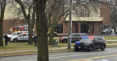 Balacera en escuela cristiana de Wisconsin deja alrededor de cinco muertos