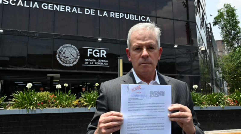 Marcelo Ebrard y Josefa González, cínicos y corruptos