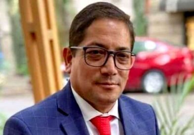 Comerciantes de La Paz señalan a líder de tianguistas por presuntos cobros y control de espacios públicos