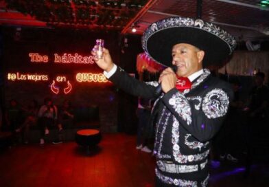 César Rico se alista para su gira internacional