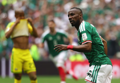 México inició con el pie derecho; venció a Sudáfrica 2-0