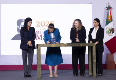 Firma Claudia Sheinbaum iniciativa para homologar delito de feminicidio en todo el país