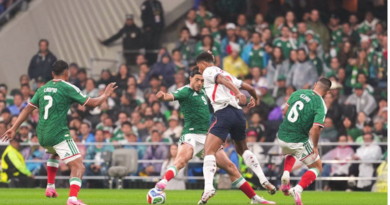 Inglaterra derrotó a  México  3-2 en los octavos de final