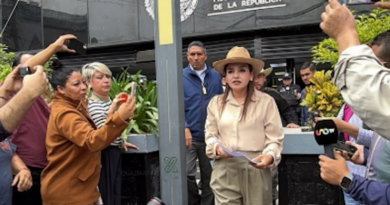 Grecia Quiroz solicita a la FGR atraer caso Carlos Manzo