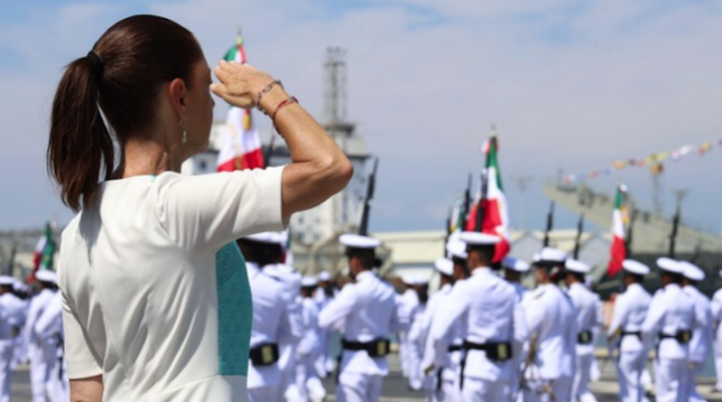 Celebran el 205 Aniversario de la Armada de México