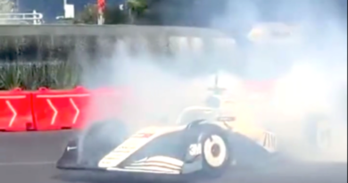 “Checo” Pérez, protagonista del Show Run en Paseo de la Reforma